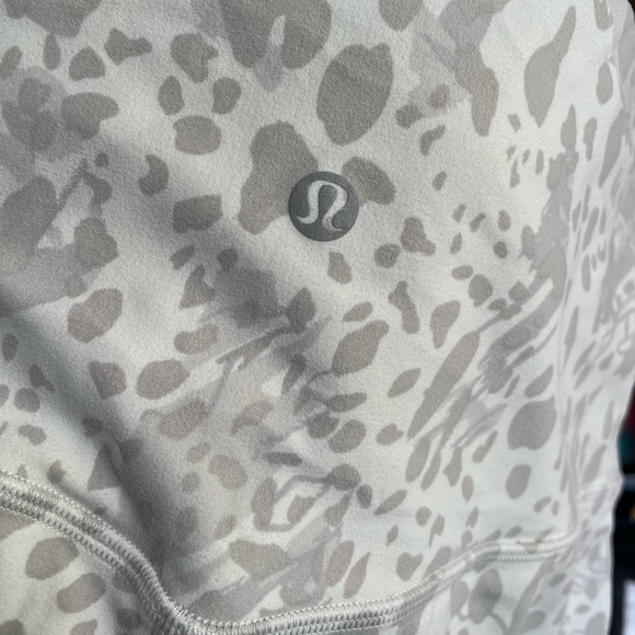 Lululemons Size 10 Leggings - Picture 3 of 3